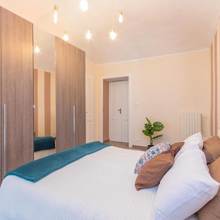 Appartamento In Piazza Adriano In Zona Cenisia Torino Eksteriør billede