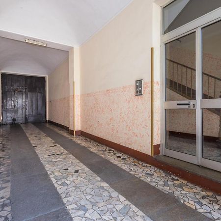 Appartamento In Piazza Adriano In Zona Cenisia Torino Eksteriør billede